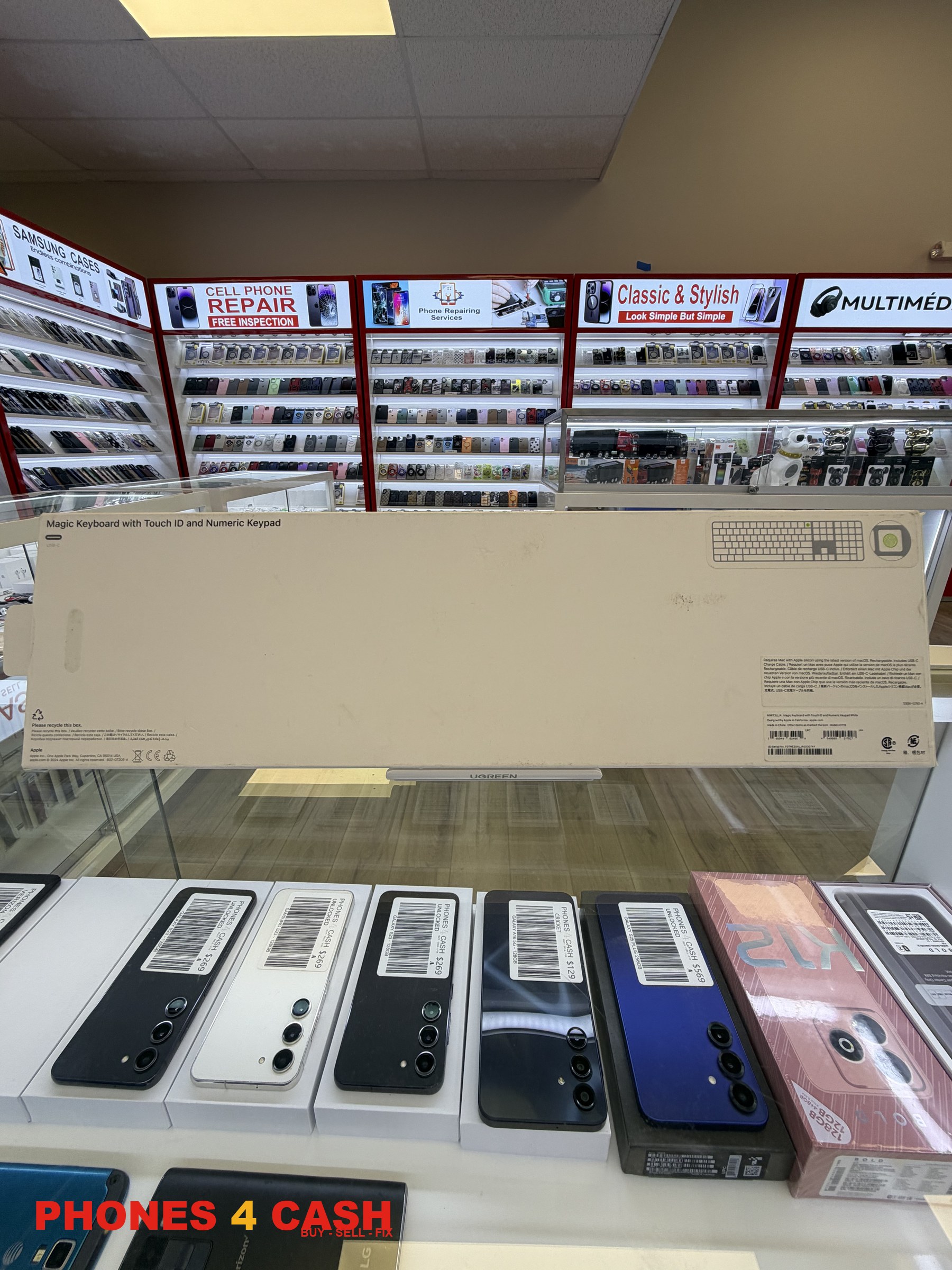 Apple Magic Keyboard with Touch ID and Numeric Keypad (USB-C) - White Keys - photo 2