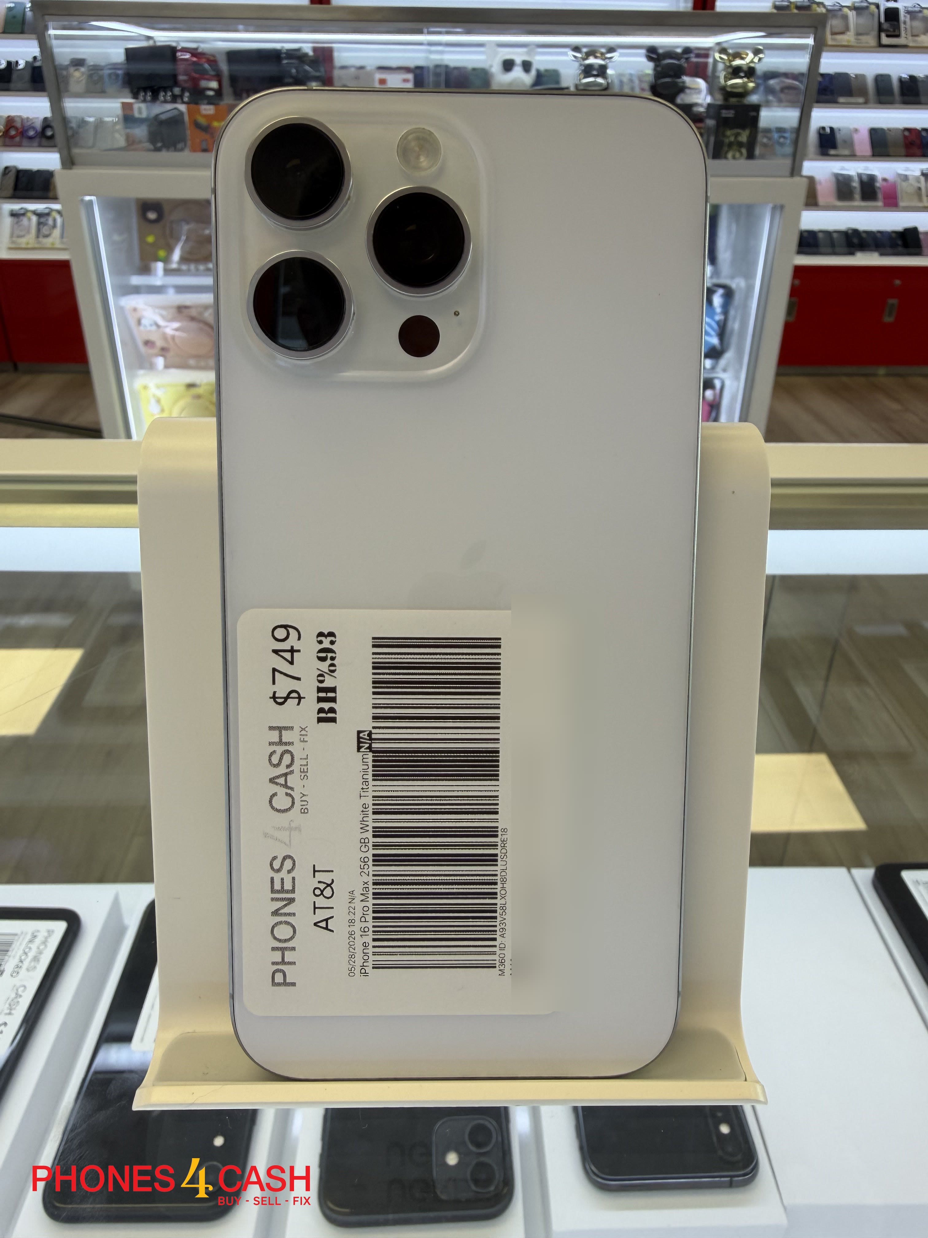 iPhone 16 Pro Max - 256GB White Titanium (AT&T)