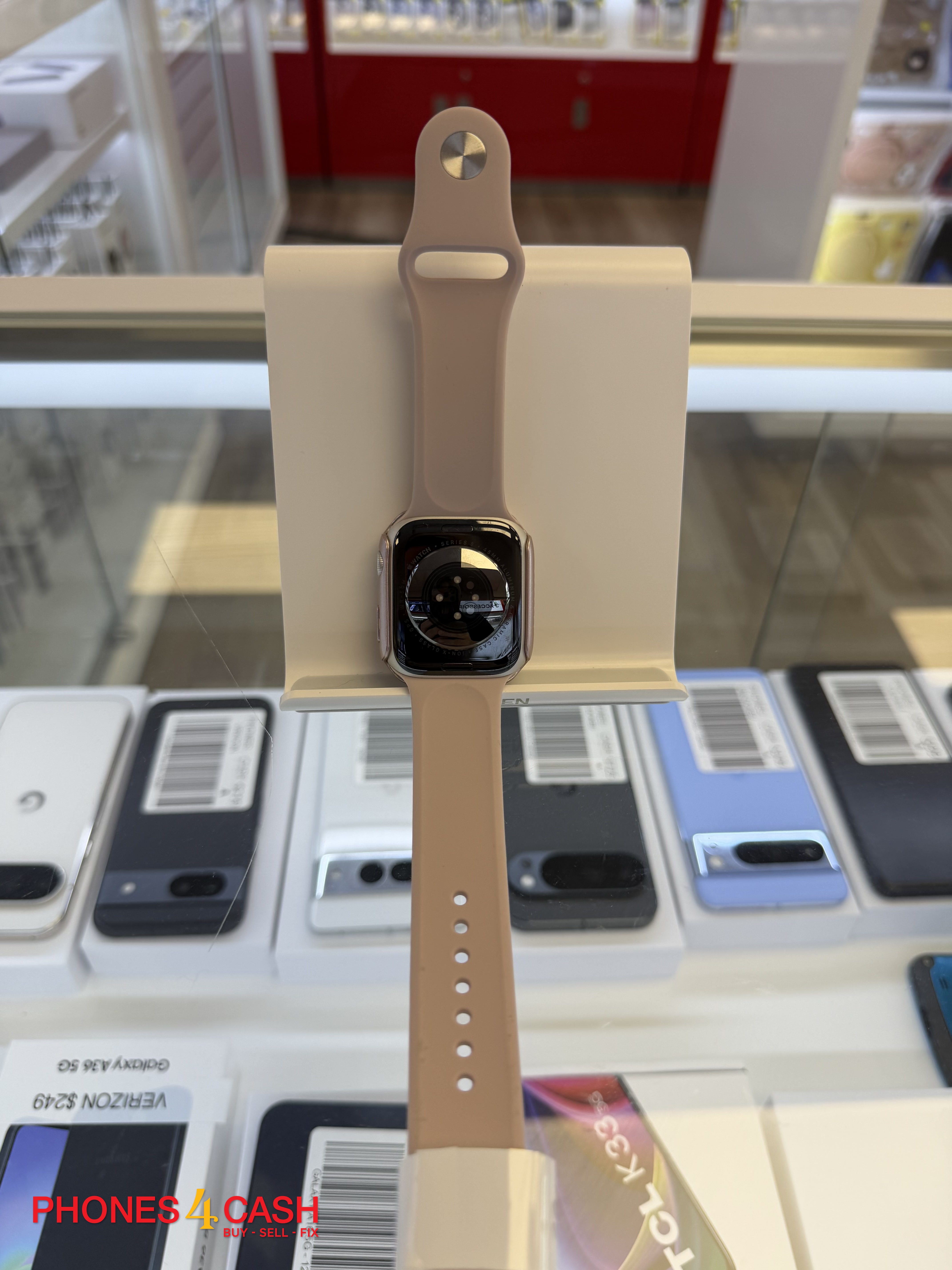 Apple Watch Series 8 - 45mm with Pink Sport Band (GPS) - photo 2