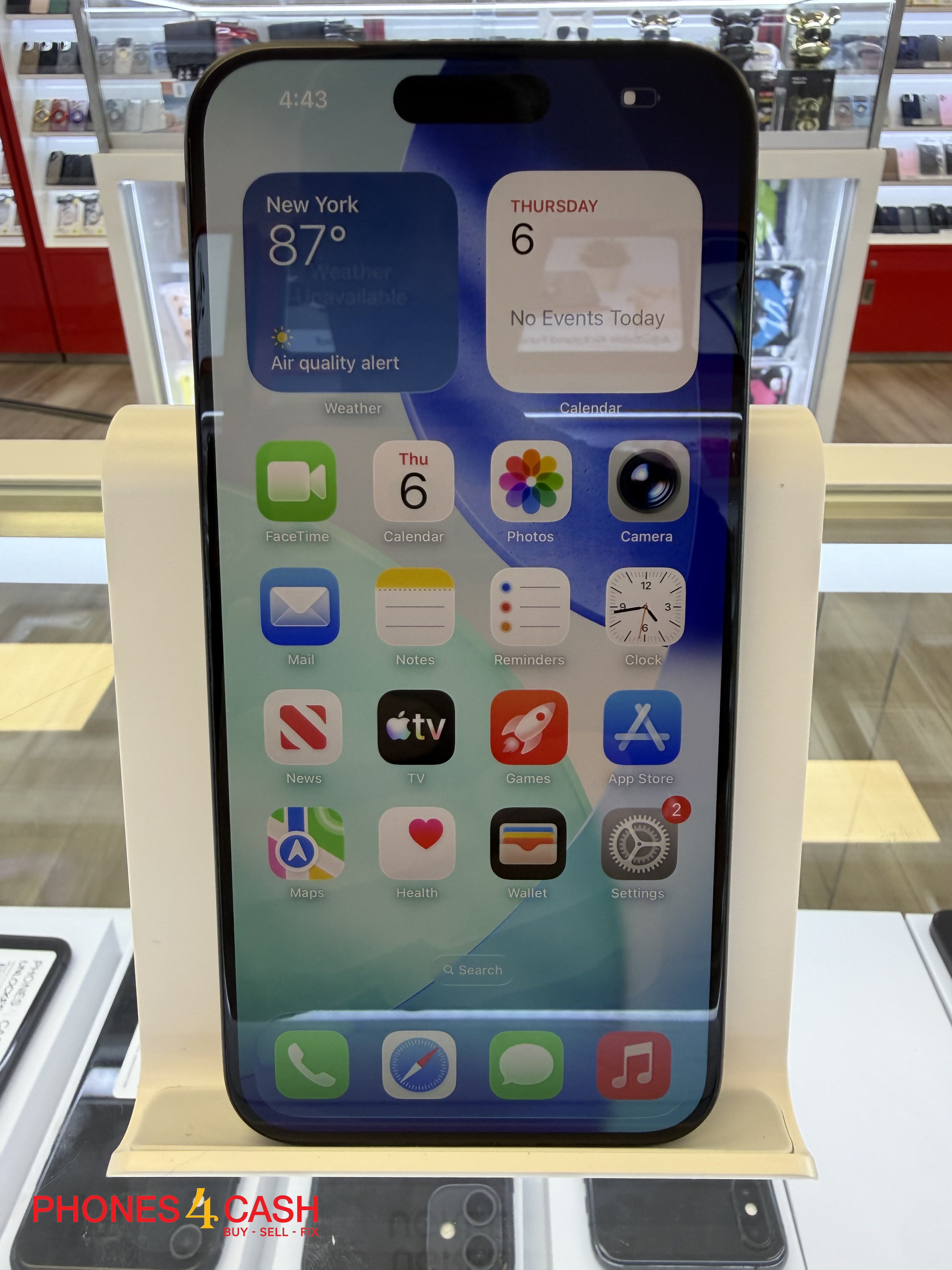 iPhone 15 Pro Max - 512GB Black Titanium (AT&T) - photo 2