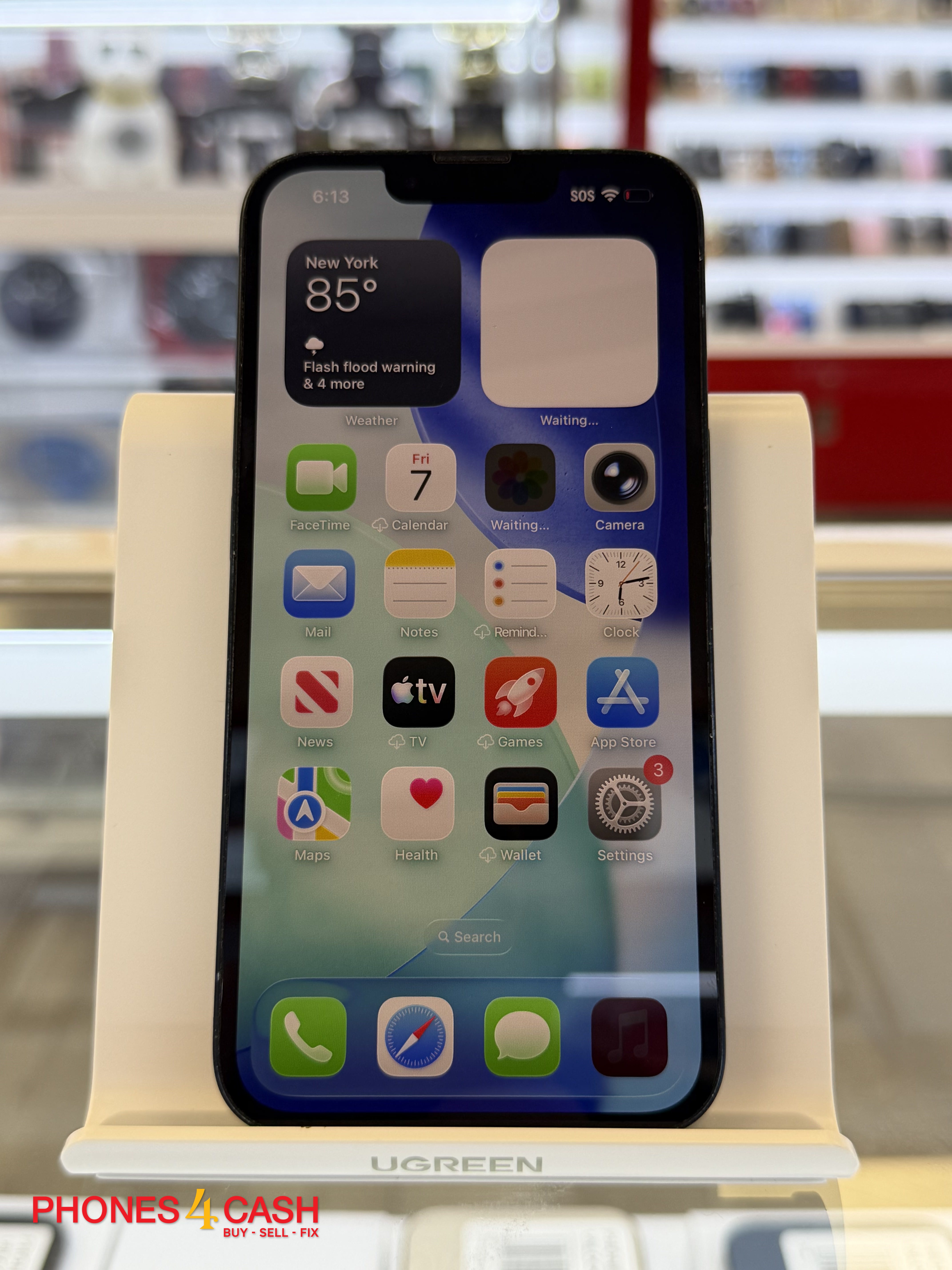 iPhone 14 - 128GB Midnight (Unlocked) - photo 2