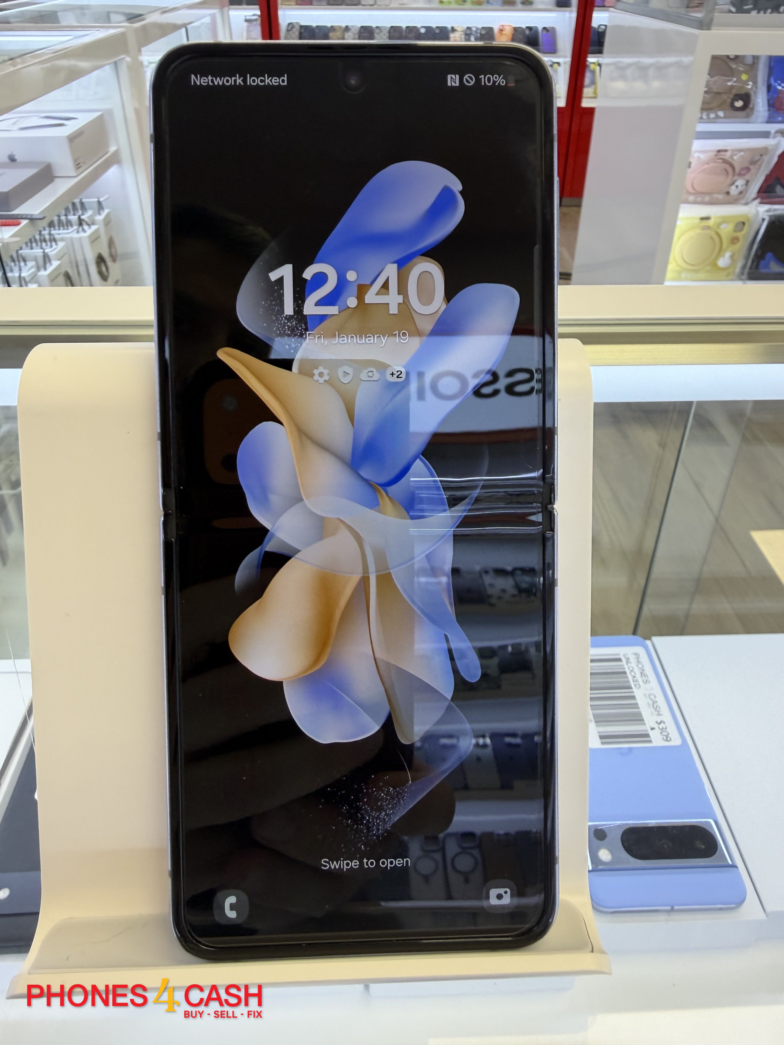 Samsung Galaxy Z Flip 4 - 128GB Bora Purple (AT&T / Cricket) - photo 2