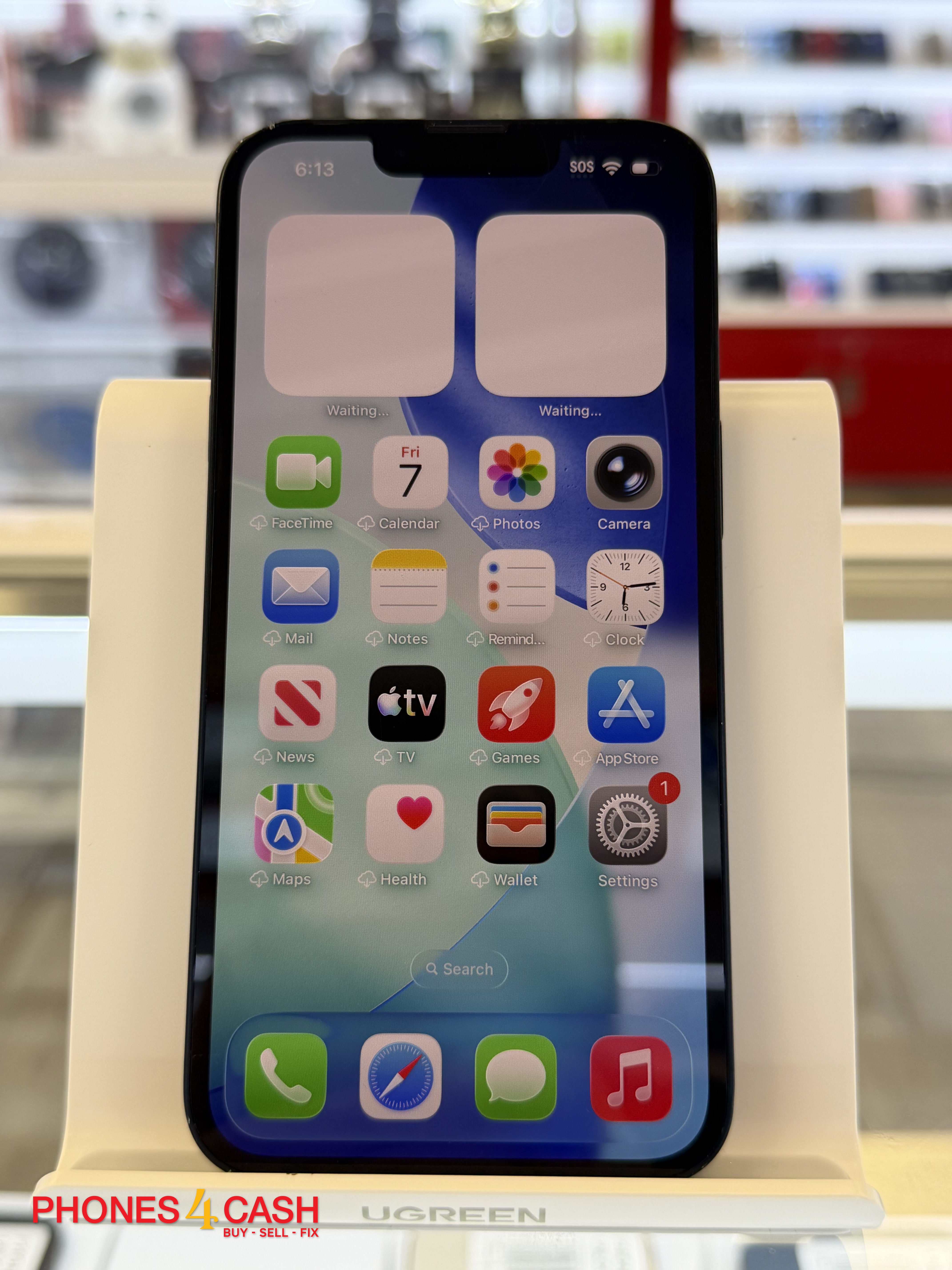 iPhone 13 - 128GB Midnight (Unlocked) - photo 2