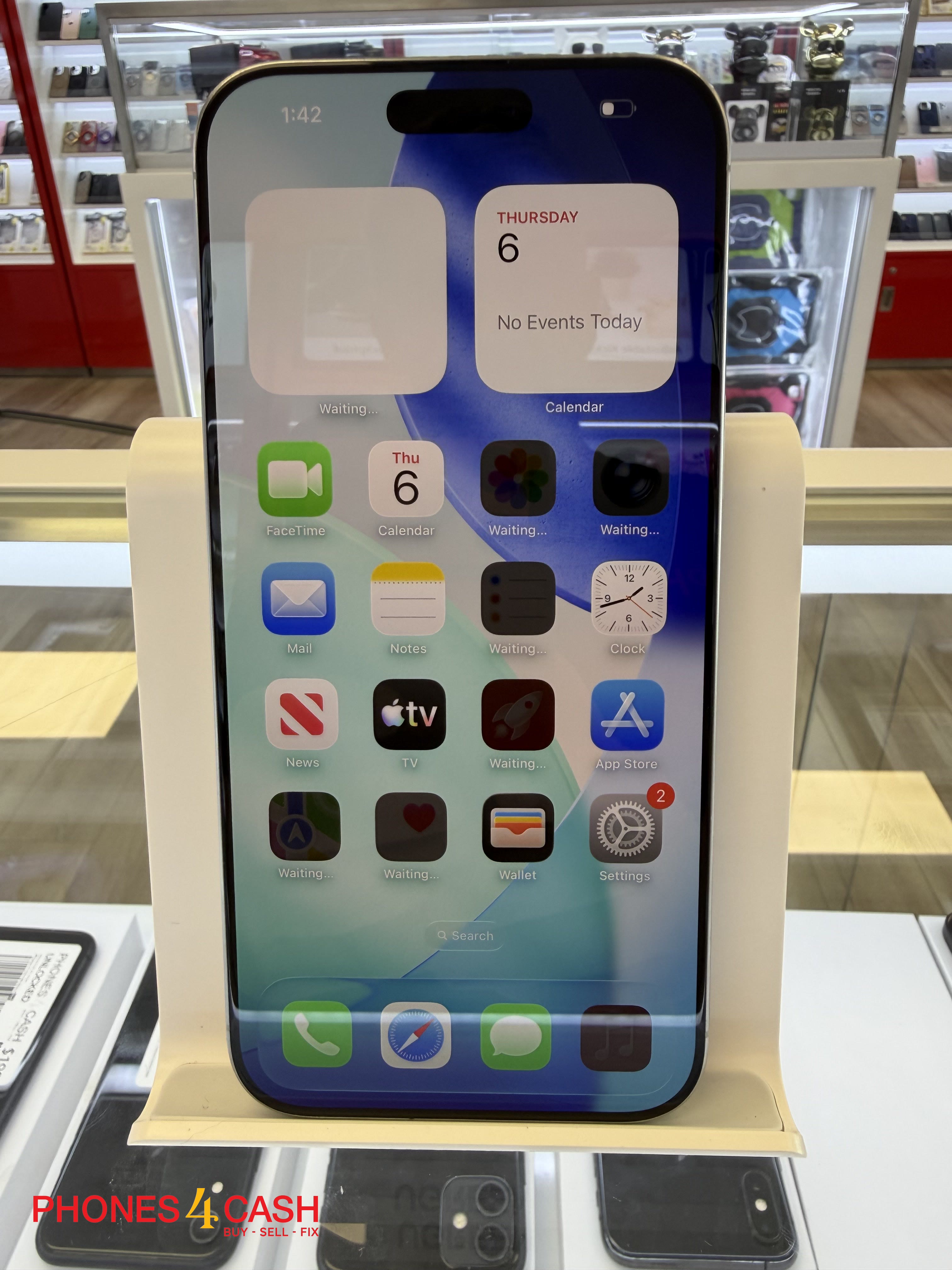 iPhone 16 Pro Max - 256GB White Titanium (AT&T) - photo 2
