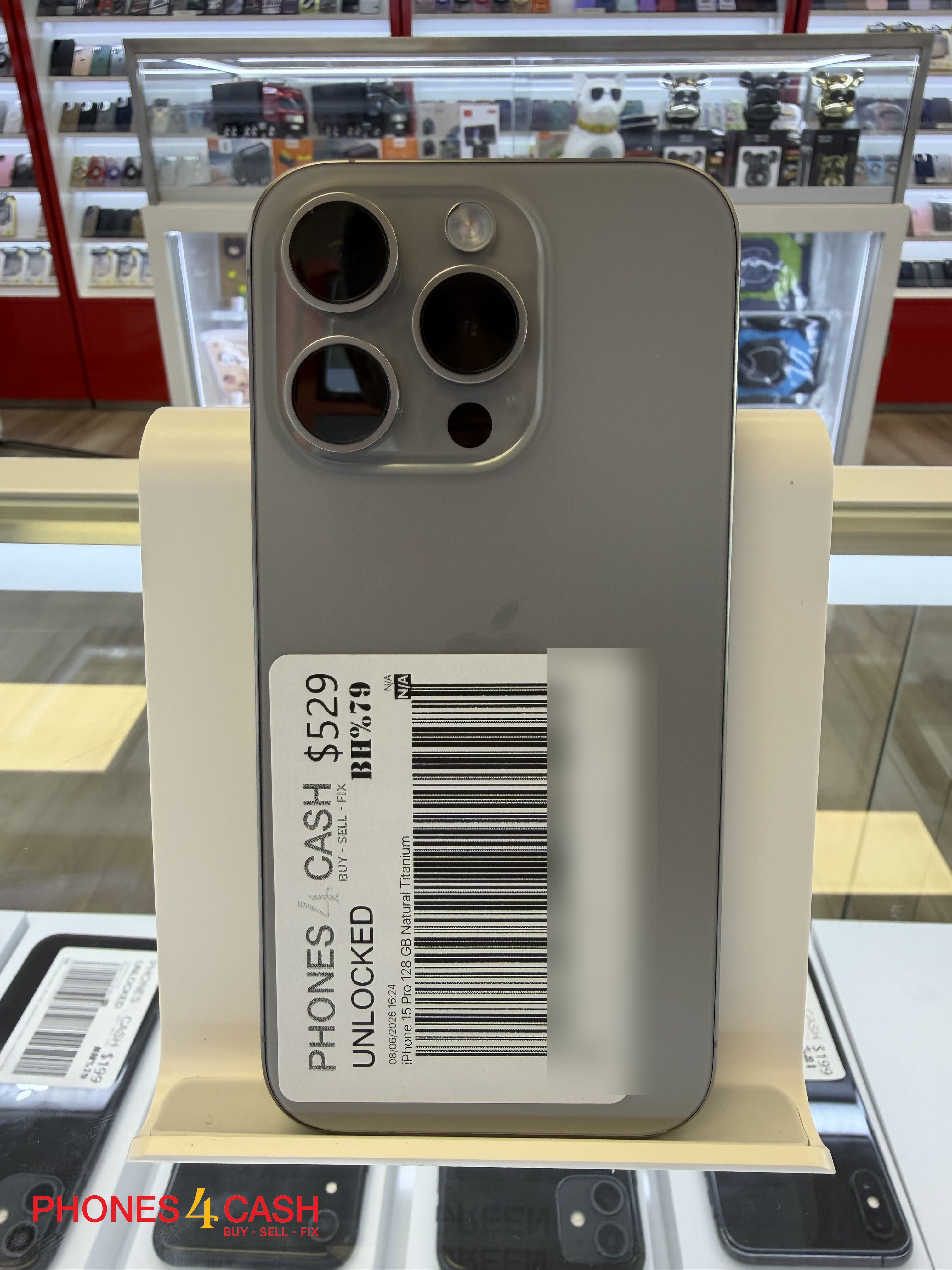 iPhone 15 Pro - 128GB Natural Titanium (Unlocked)