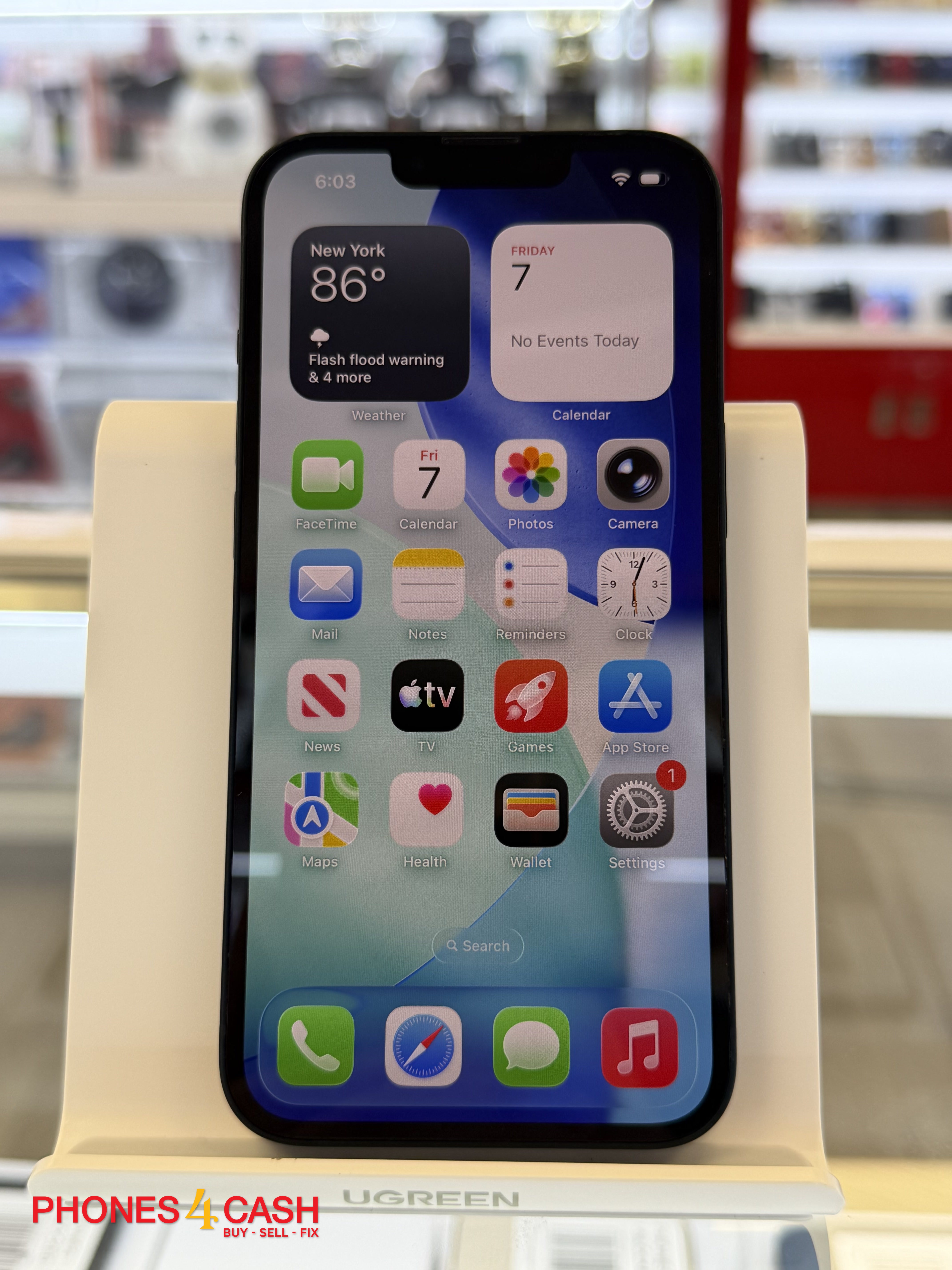 iPhone 13 - 128GB Midnight (Unlocked) - photo 2