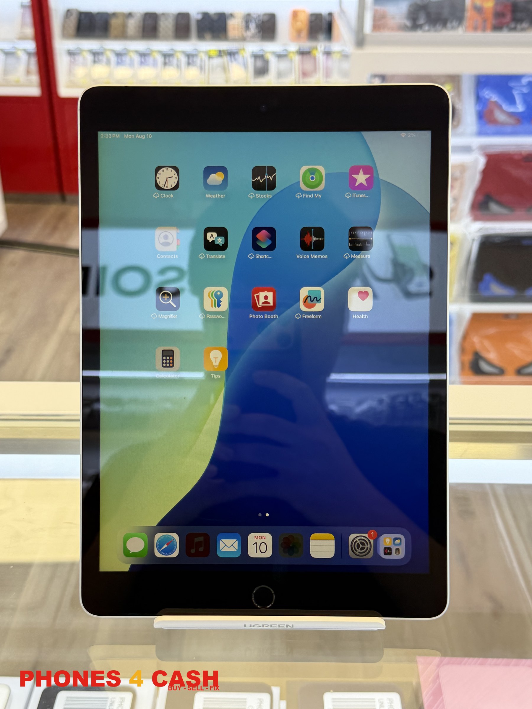 iPad (9th Gen) - 64GB Wi-Fi - photo 2