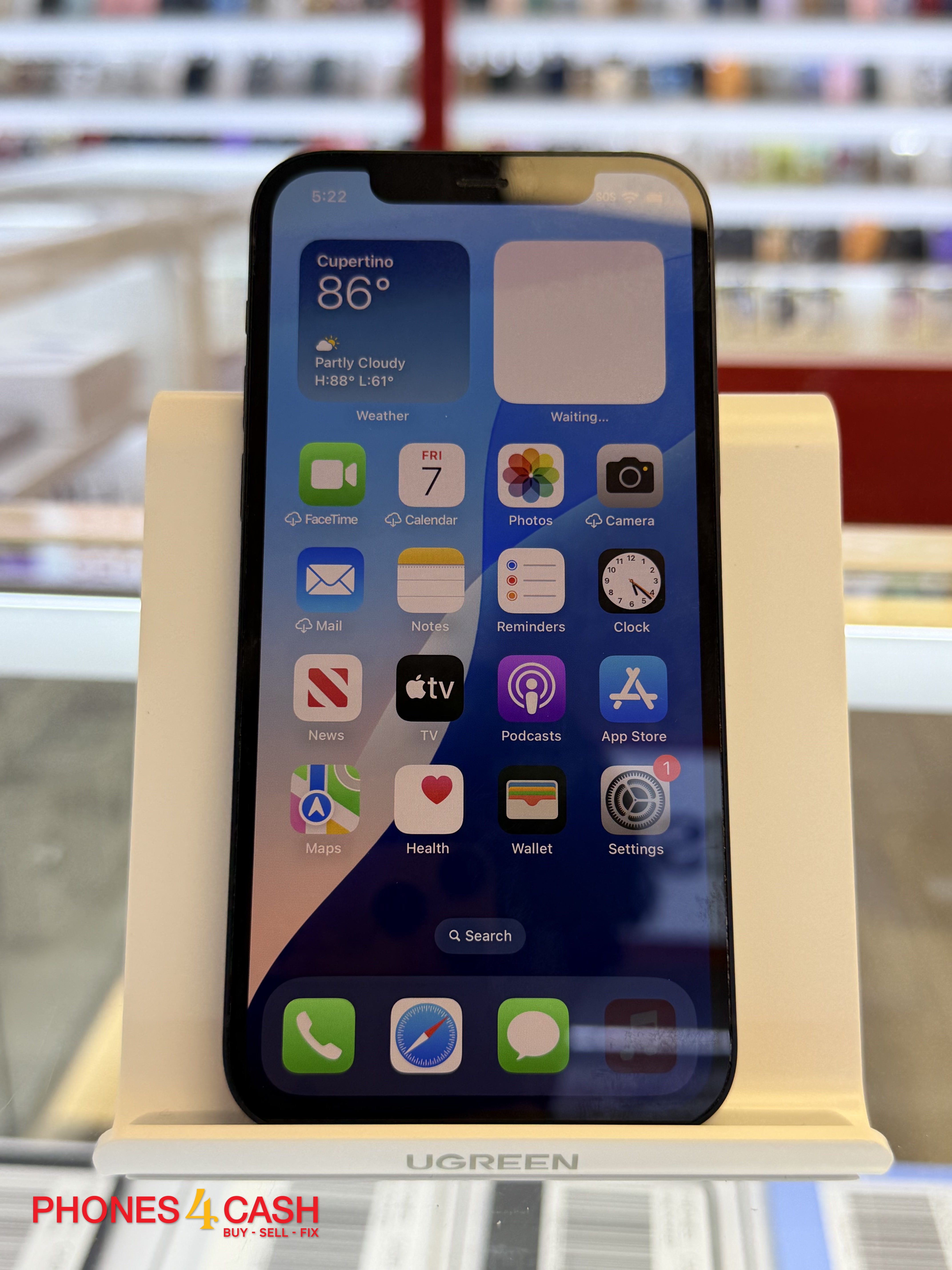 iPhone 12 - 64GB Black (Unlocked) - photo 2